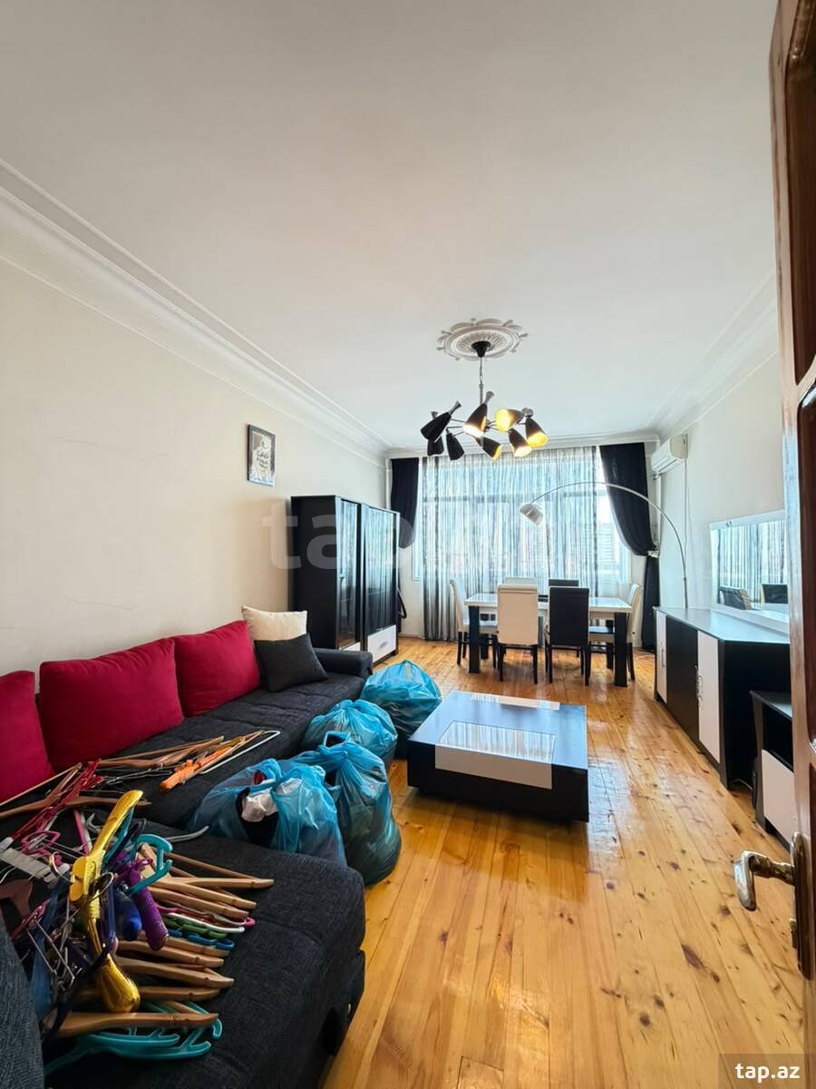 2-otaqlı yeni tikili, Cəmşid Naxçıvanski küç., 90 m²