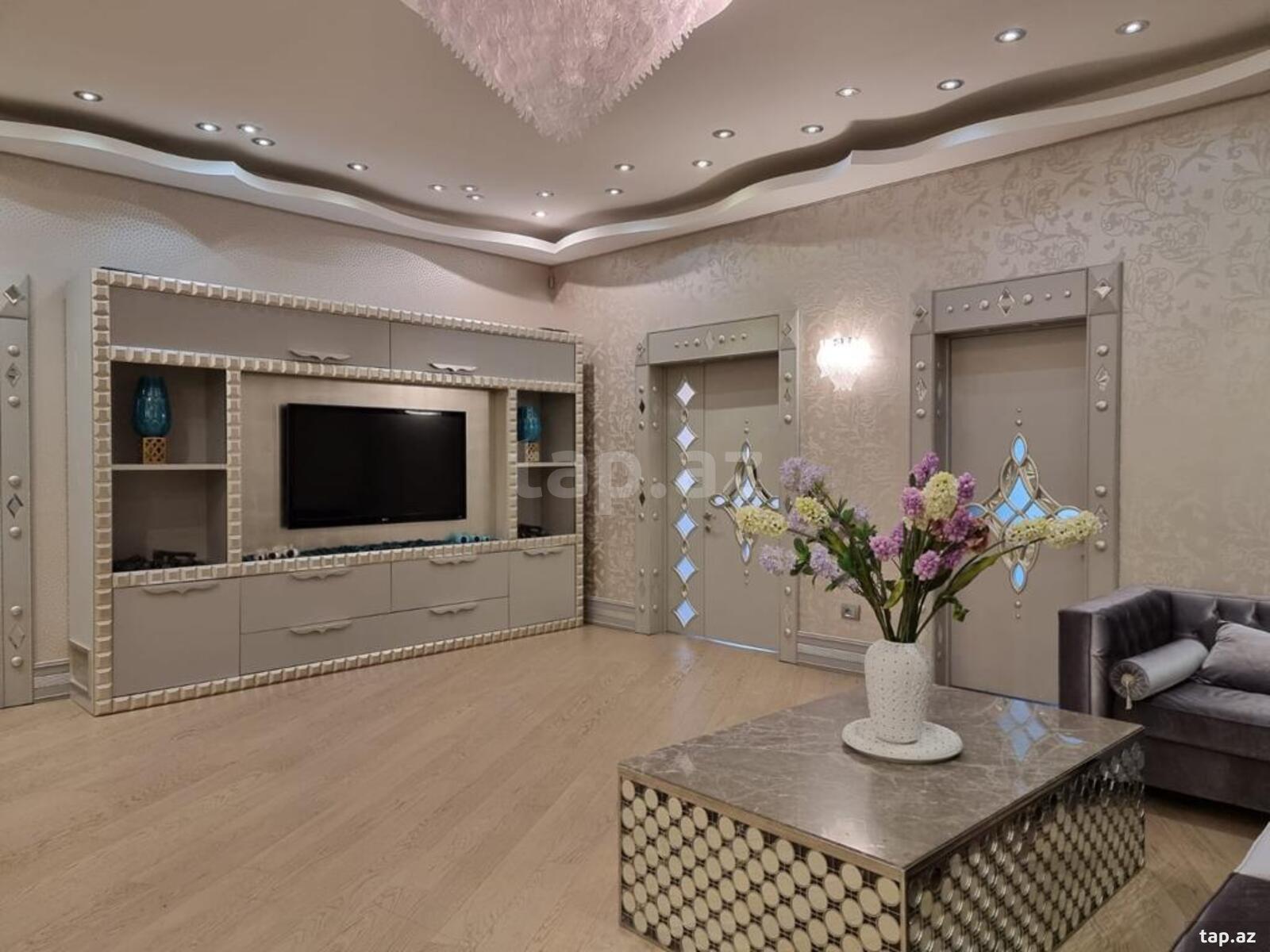 4-otaqlı yeni tikili, Nəsimi r., 239 m²