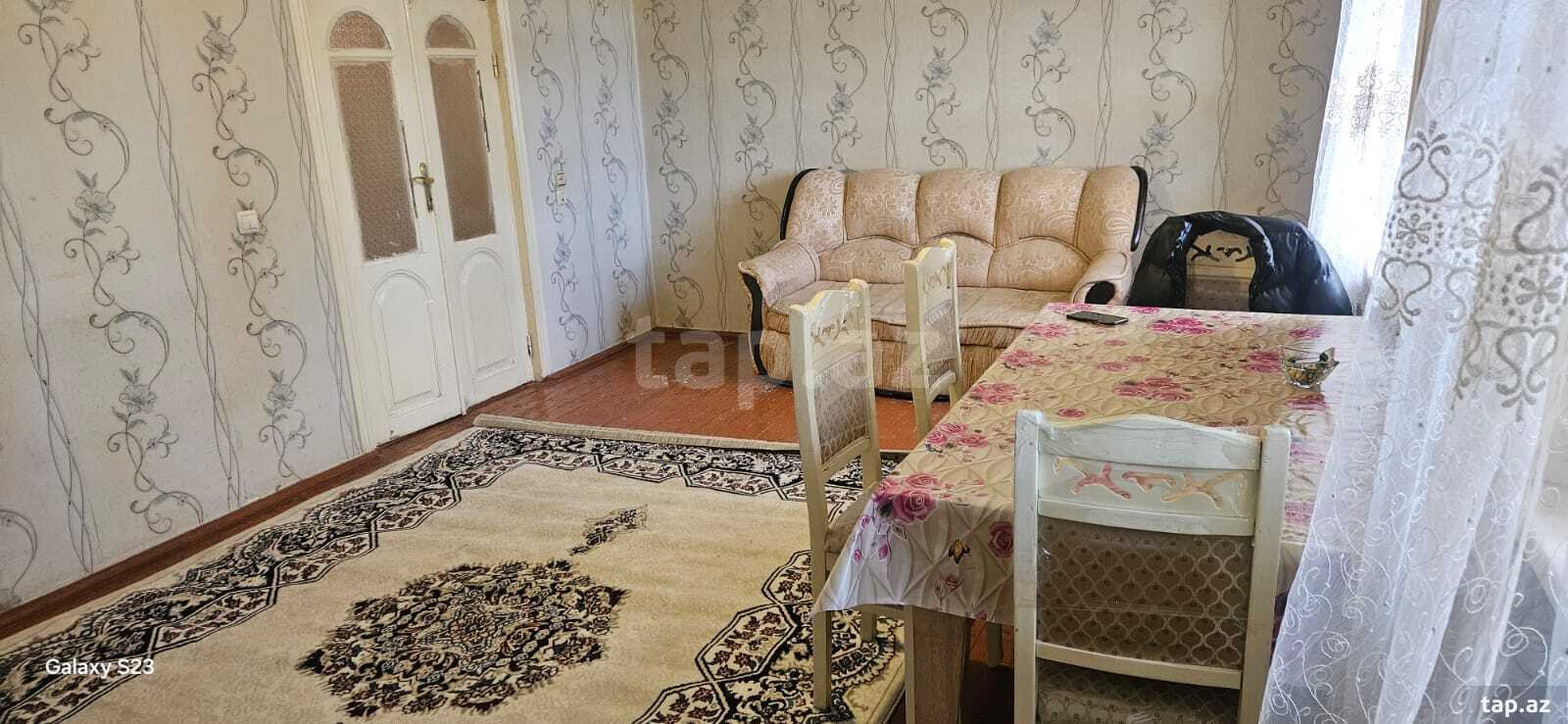 3-otaqlı mənzil kirayə verilir, Gəncə ş., 60 m²