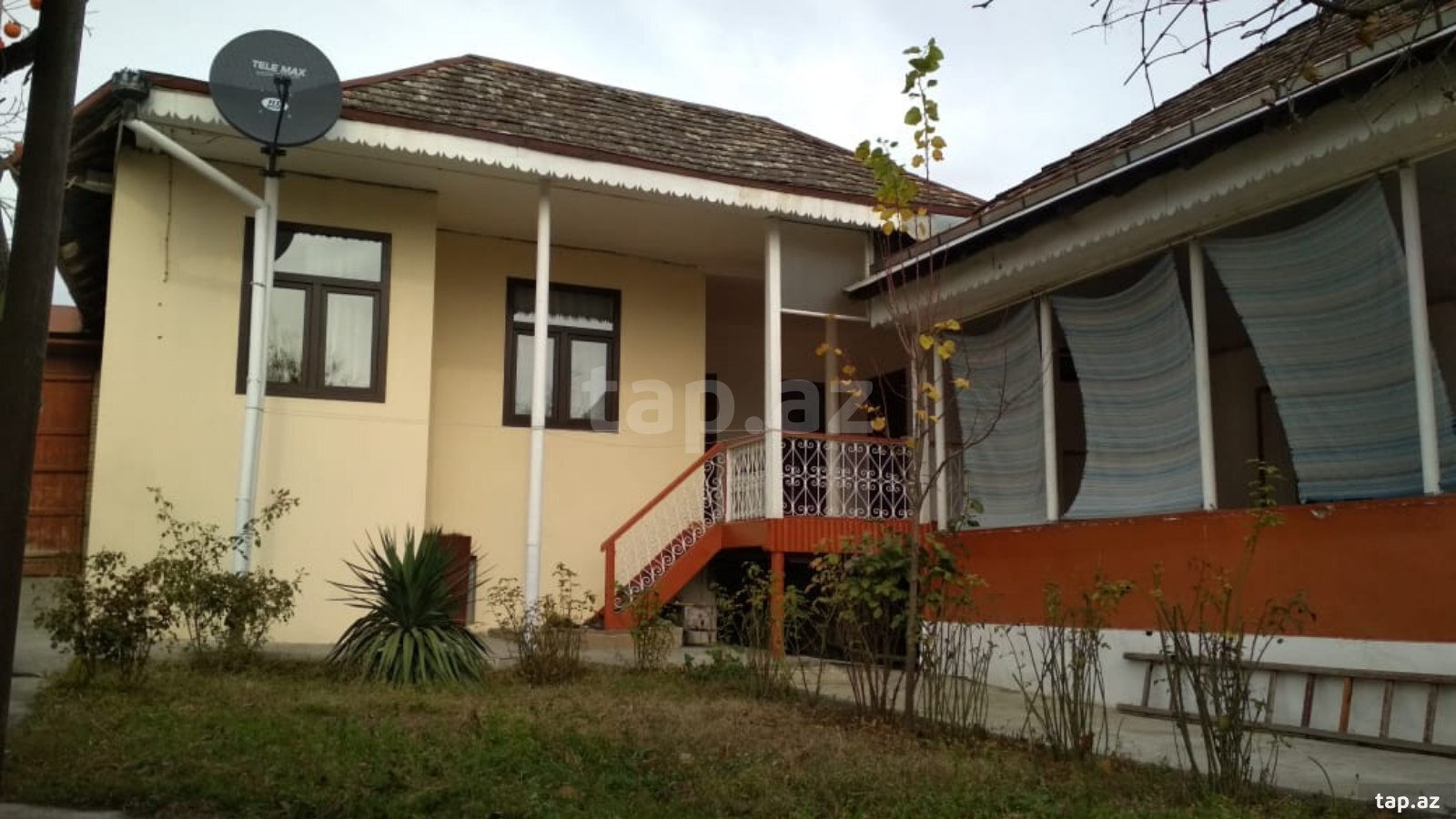 Həyət evi kirayə verilir, Şəki ş.
