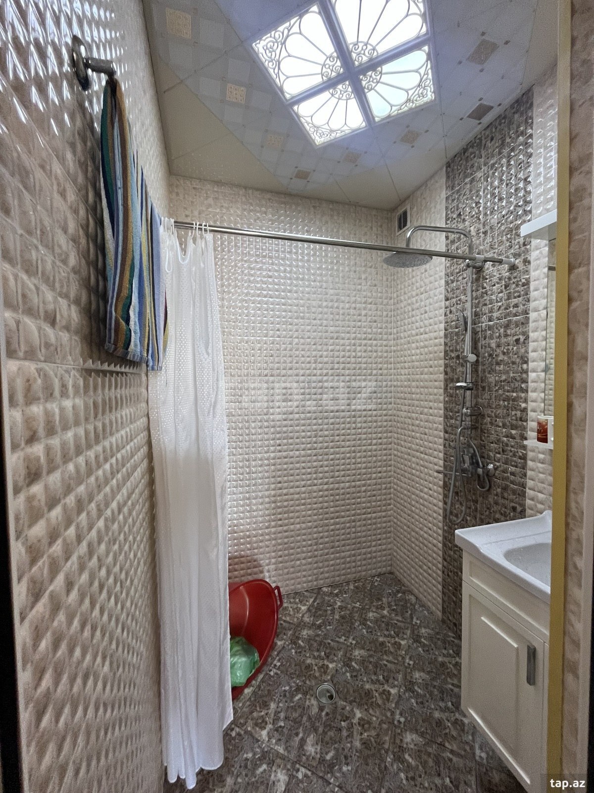 3-otaqlı mənzil, Hüseyn Seyidzadə küç. 17a, 54 m²