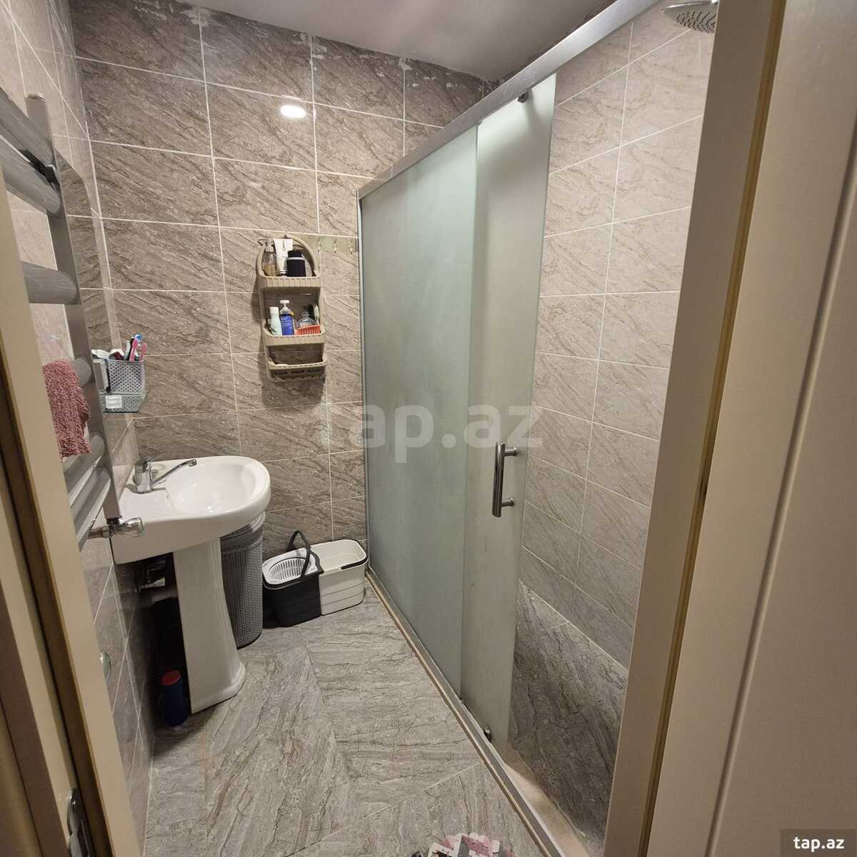 2-room apartment for rent, Khatai, Baku