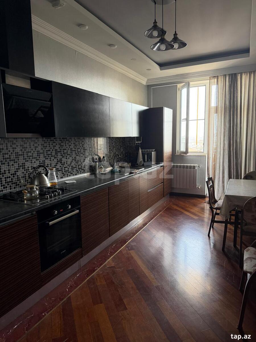 3-otaqlı yeni tikili, Həsənbəy Zərdabi küç., 139 m²