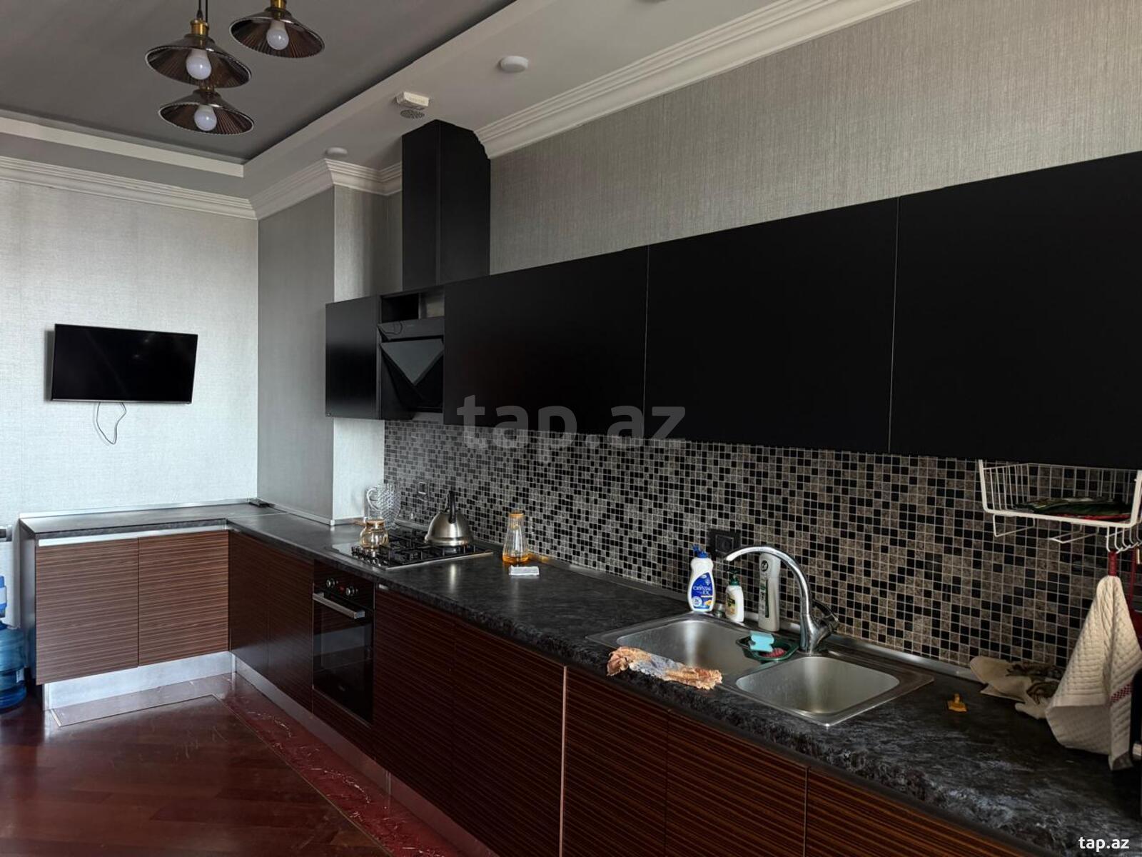 3-otaqlı yeni tikili, Həsənbəy Zərdabi küç., 139 m²