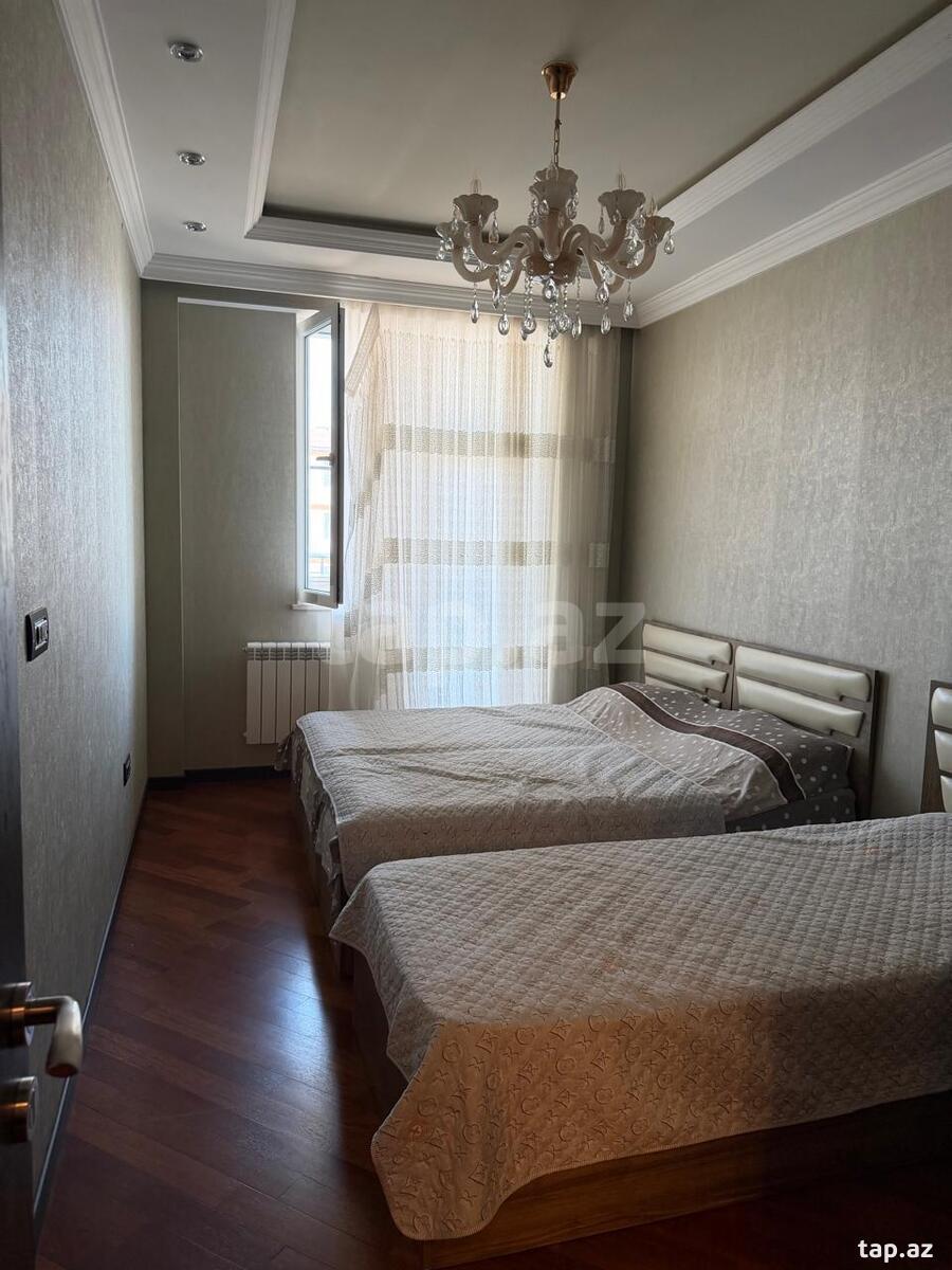 3-otaqlı yeni tikili, Həsənbəy Zərdabi küç., 139 m²