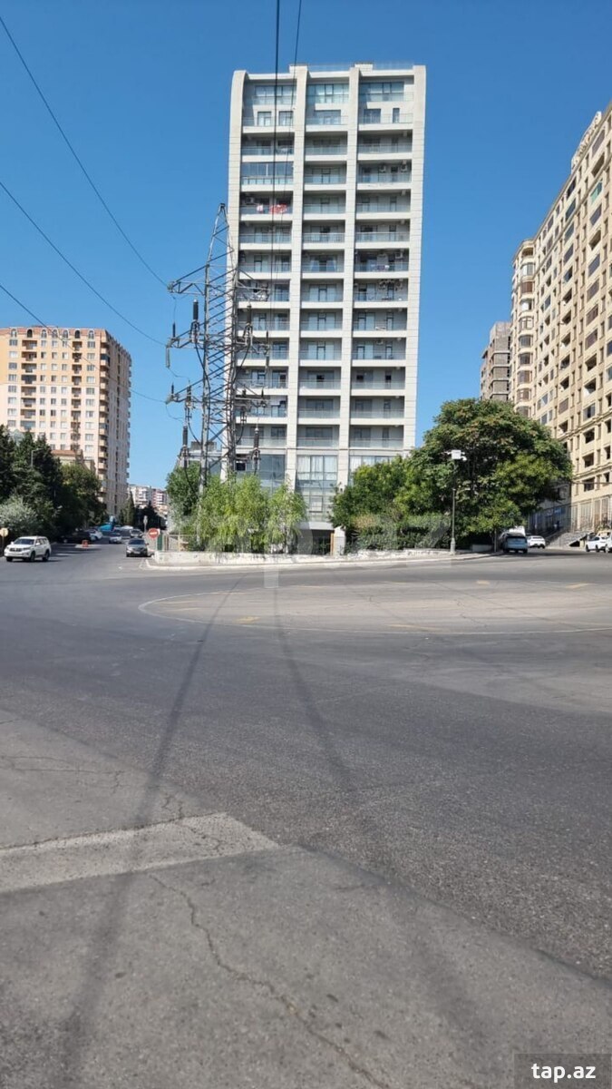 4 otaqlı mənzil satılır, Bakı