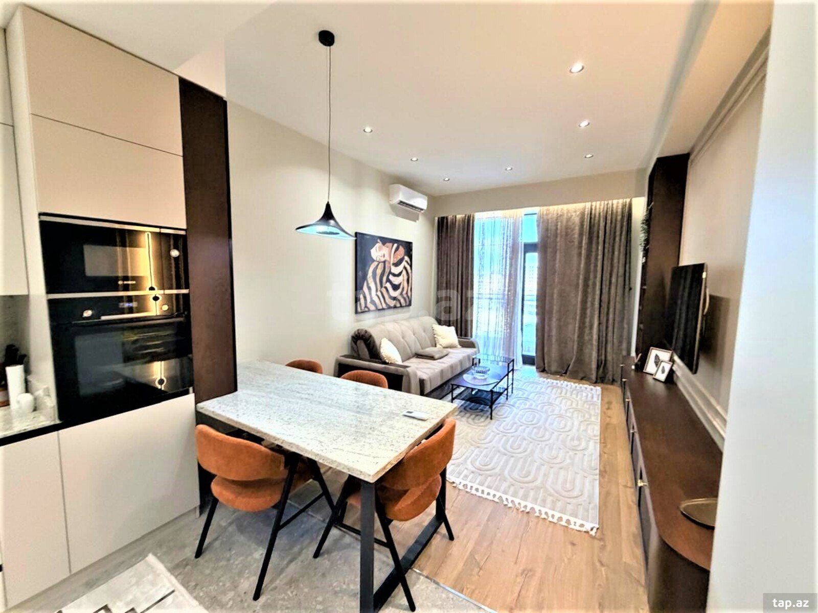 2-otaqlı yeni tikili kirayə verilir, Mərkəzi Bulvar küç., 90 m²