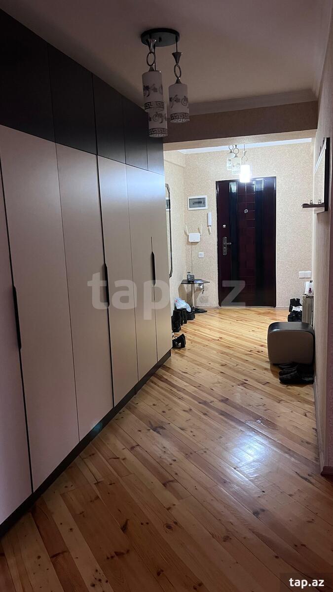 3-otaqlı yeni tikili, Əhmədli m., 141 m²