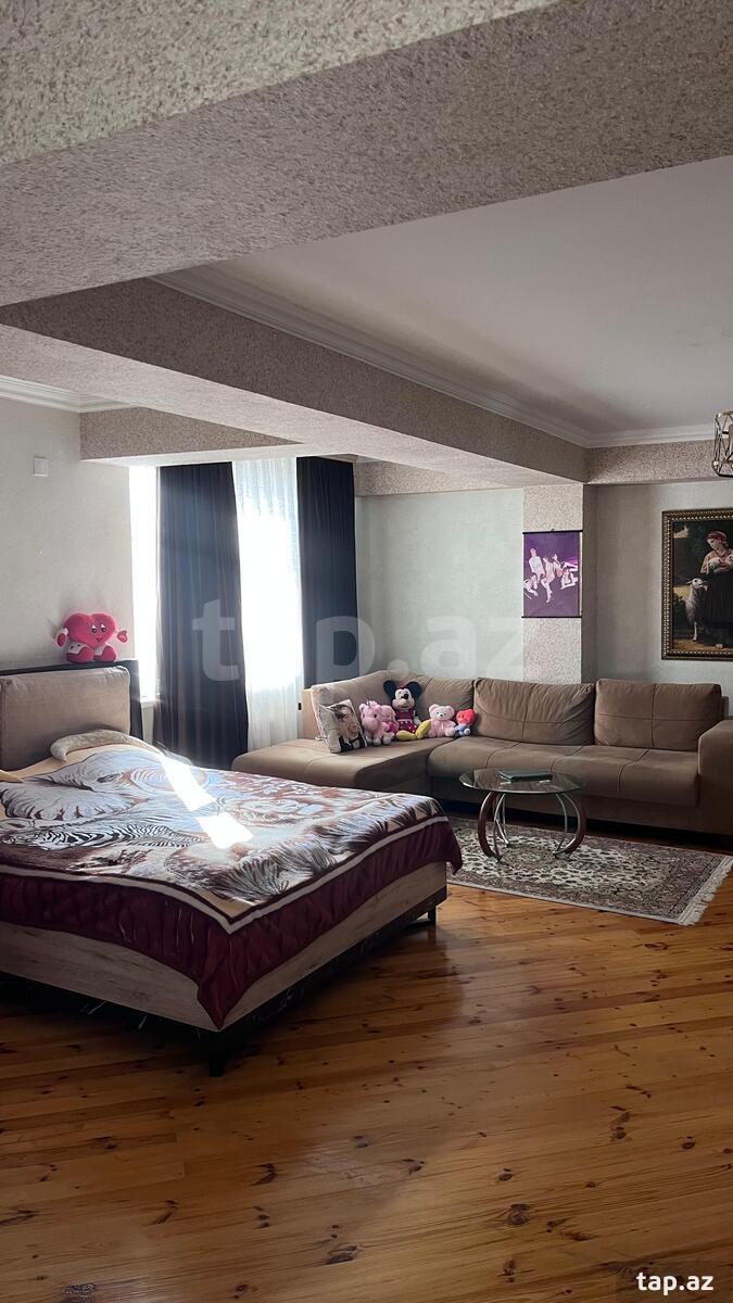 3-otaqlı yeni tikili, Əhmədli m., 141 m²