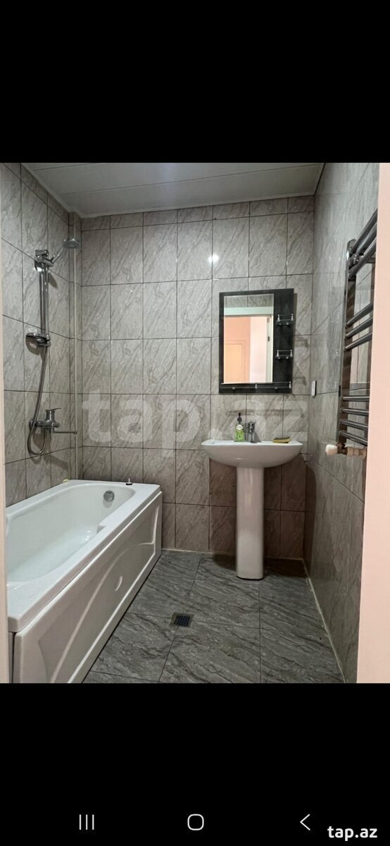 4-otaqlı yeni tikili kirayə verilir, Gəncə ş., 110 m²