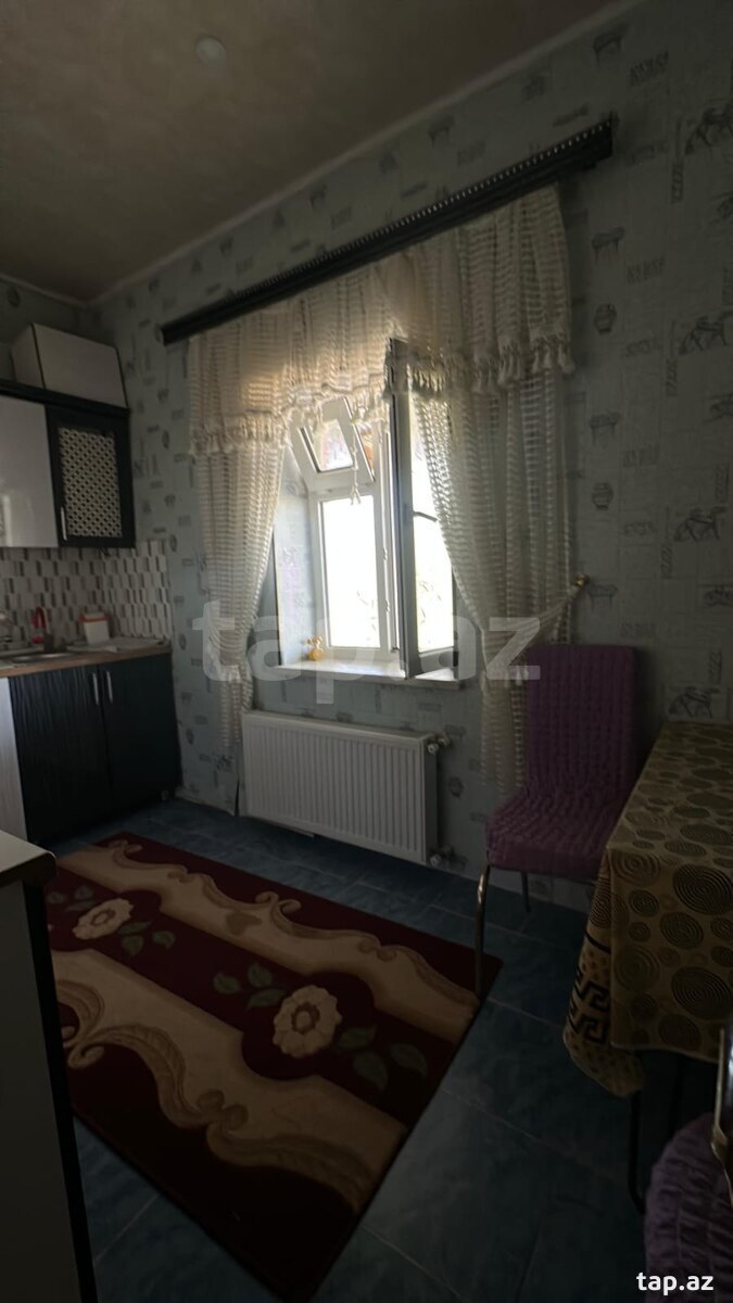 Həyət evi, Bəbək r.