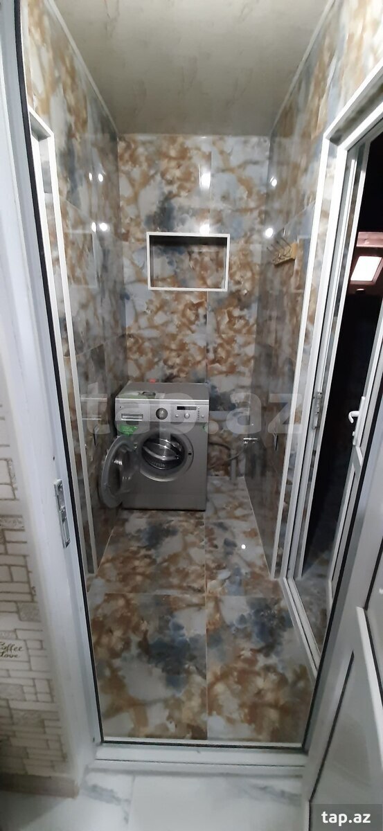 4-otaqlı yeni tikili kirayə verilir, Gəncə ş., 155 m²