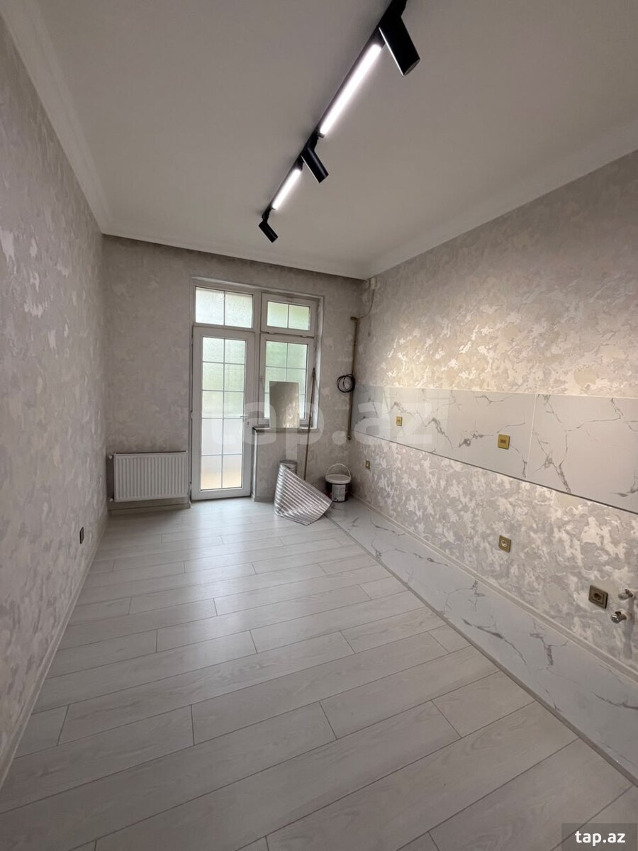 3-otaqlı yeni tikili, Gəncə ş., 88 m²