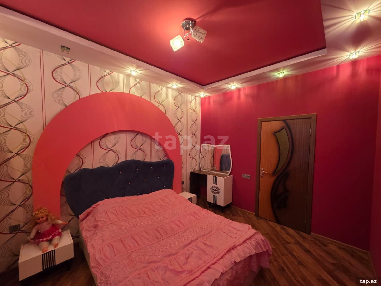 4-otaqlı yeni tikili kirayə verilir, Əbdüləzəl Dəmirçizadə küç., 165 m²