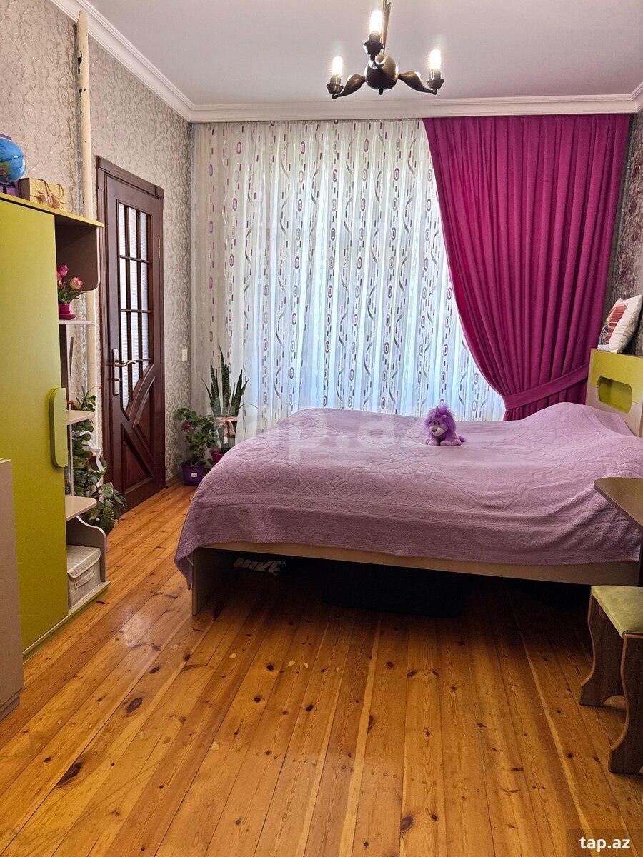 4-otaqlı mənzil, Əhmədli m., 105 m²