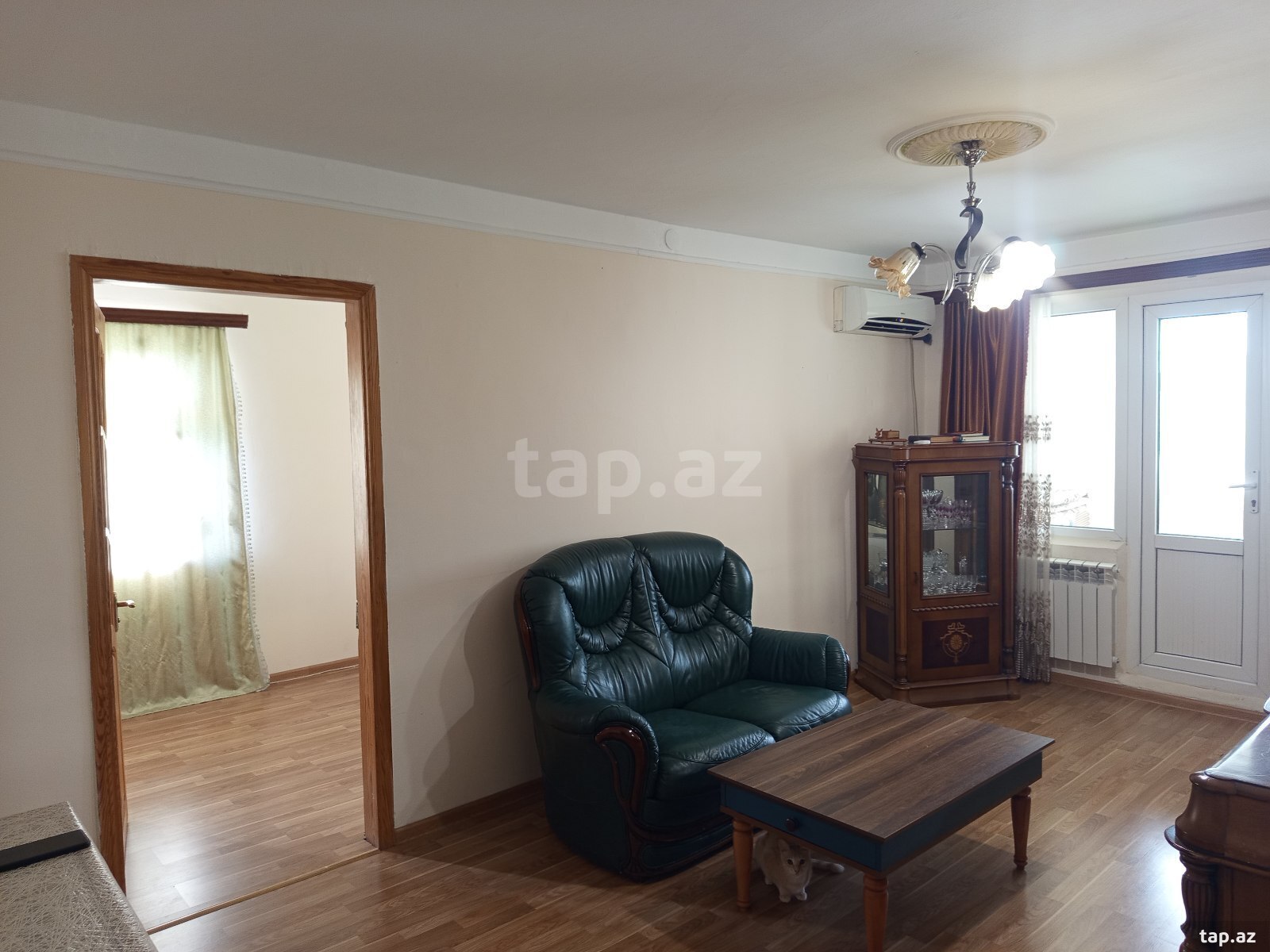 2-otaqlı mənzil, Neftçilər m., 42 m²
