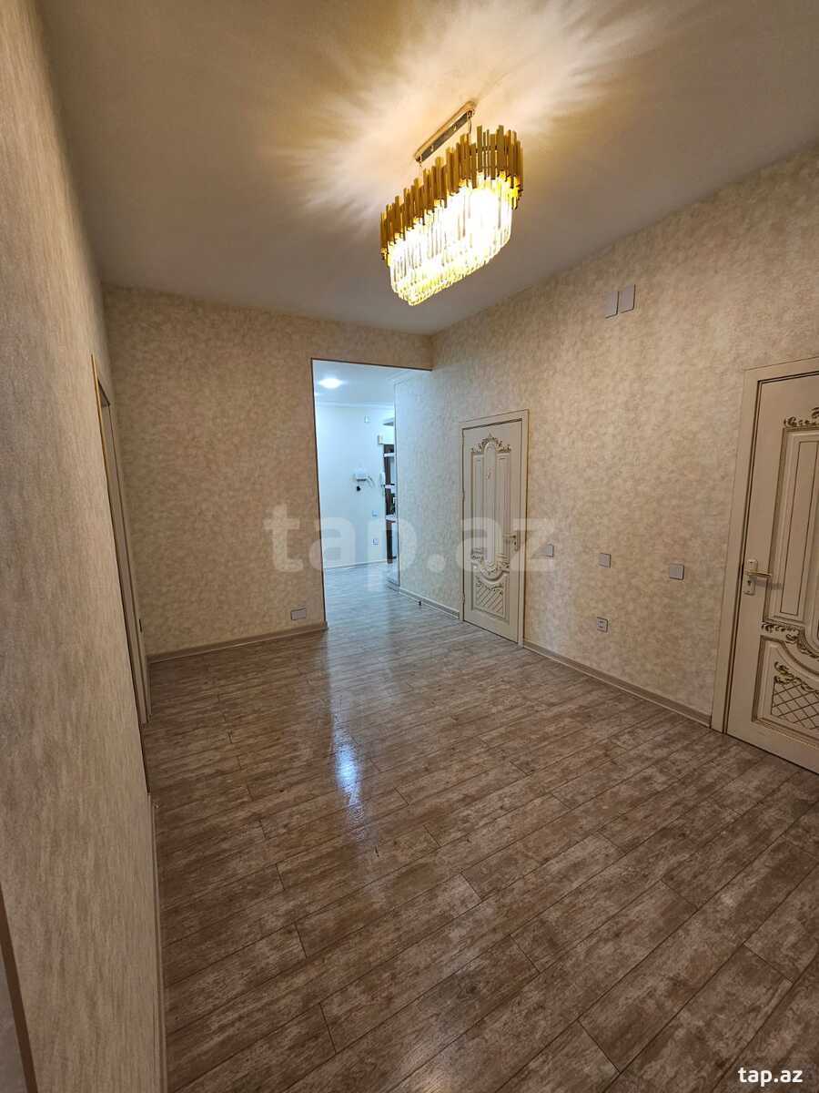 3-otaqlı yeni tikili, Fuad İbrahimbəyov küç., 129 m²
