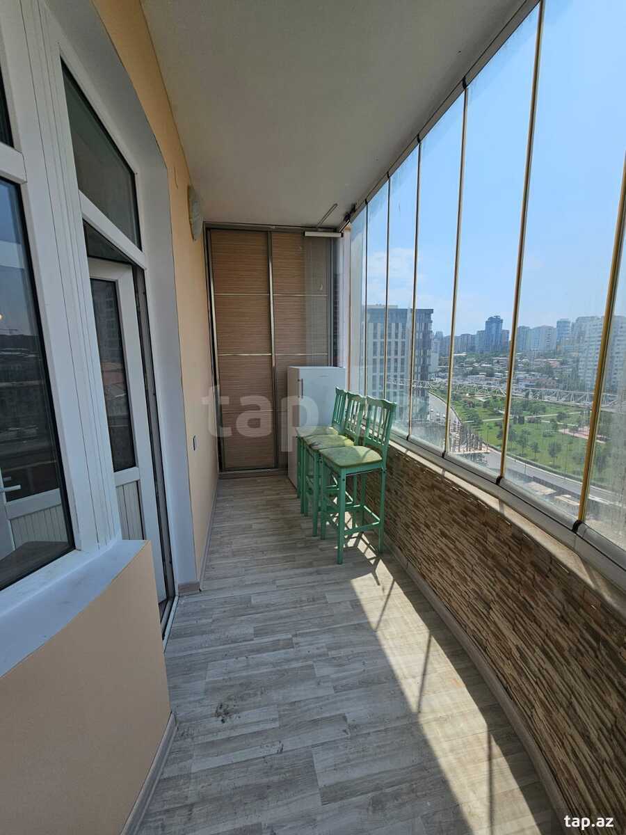 3-otaqlı yeni tikili, Fuad İbrahimbəyov küç., 129 m²