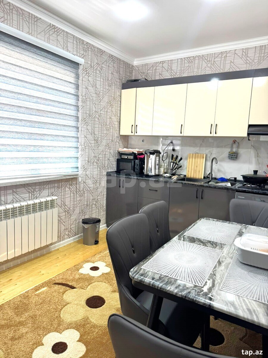 Həyət evi, Qaradağ ray.
