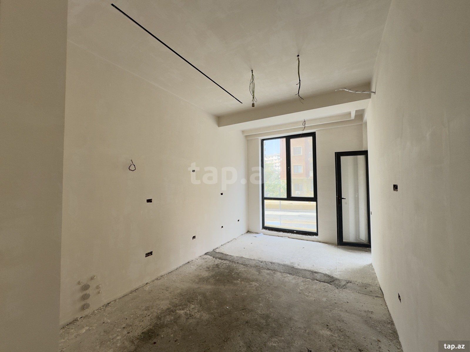 3-otaqlı yeni tikili, Balaəmi Dadaşov küç., 142 m²