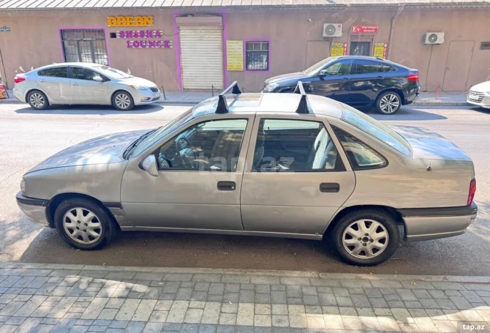 Opel Vectra, 1995 il