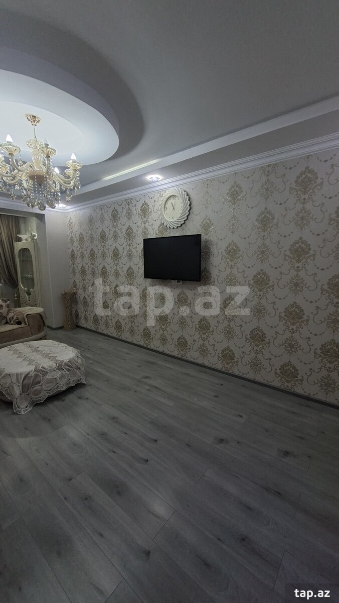 3-otaqlı mənzil, İlham İsgəndərov küç., 73 m²