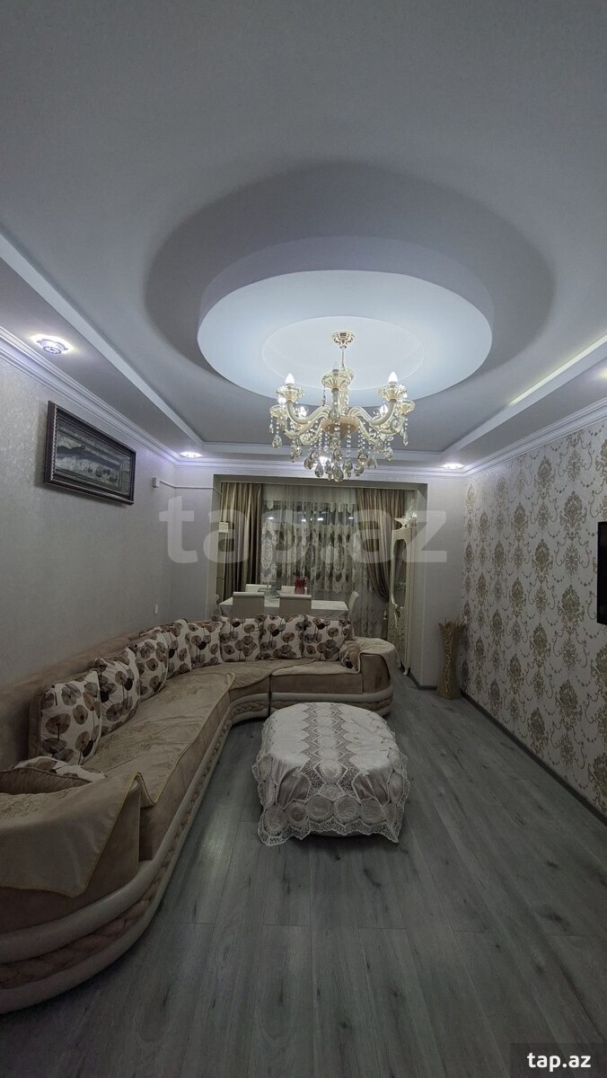 3-otaqlı mənzil, İlham İsgəndərov küç., 73 m²