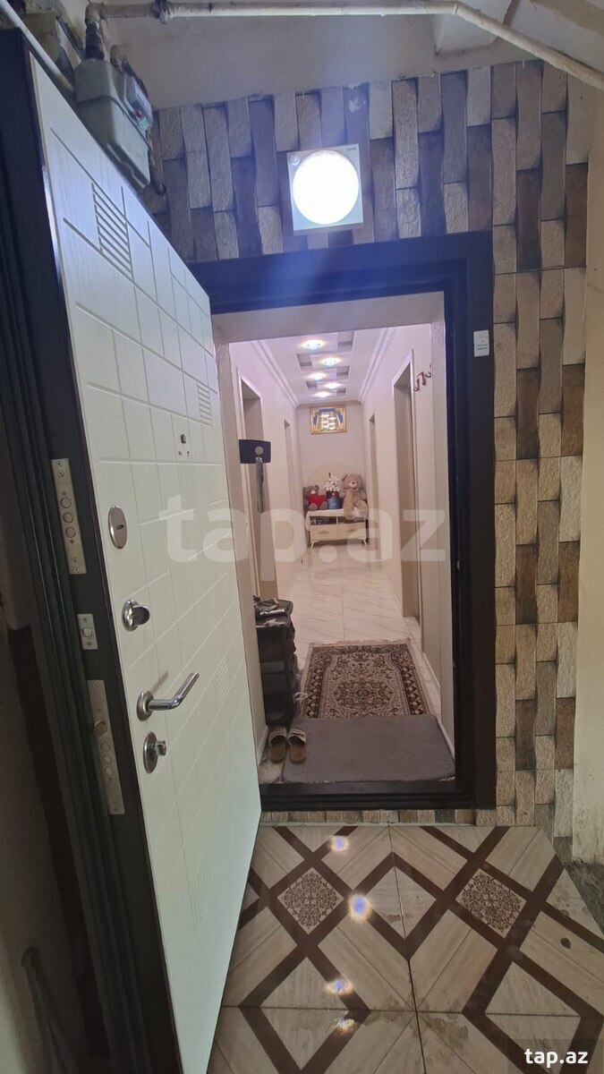 3-otaqlı mənzil, İlham İsgəndərov küç., 73 m²