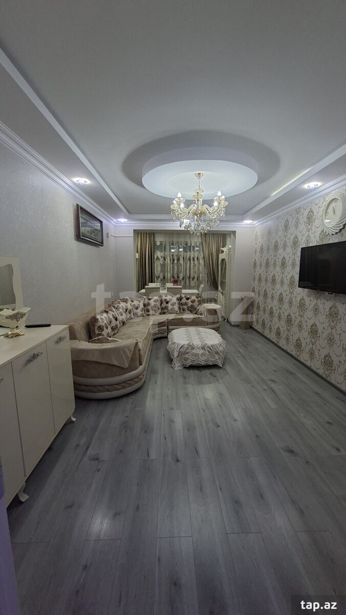 3-otaqlı mənzil, İlham İsgəndərov küç., 73 m²