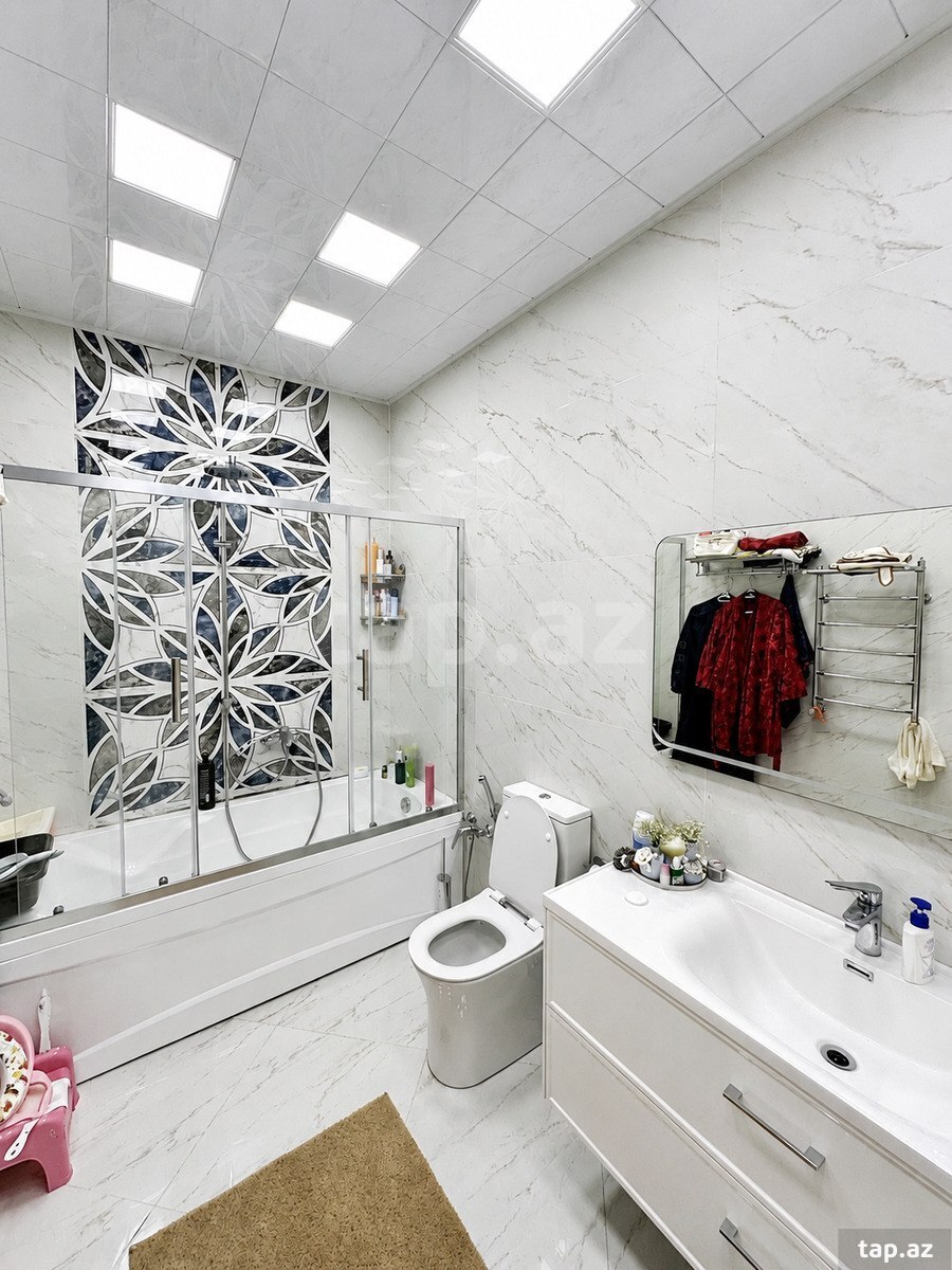 2-otaqlı yeni tikili, 28 May m., 115 m²