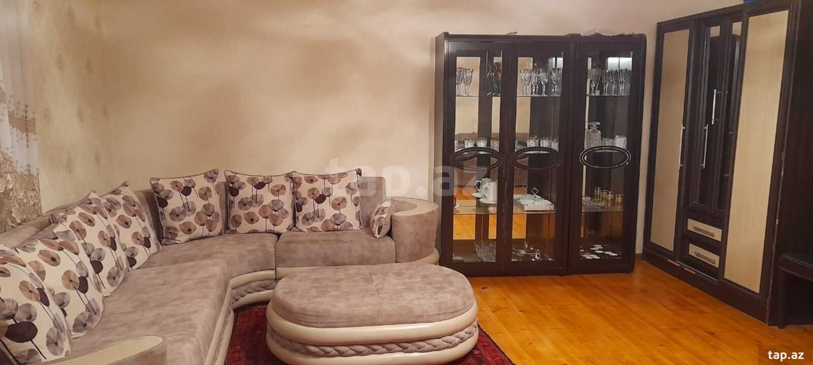 Həyət evi, Naximov küç.