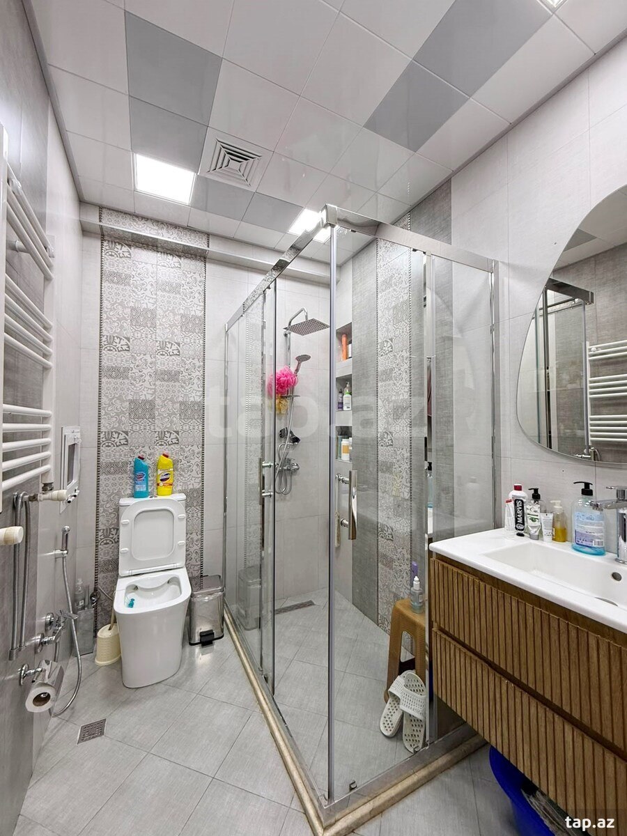 2-otaqlı yeni tikili, Qara Qarayev pr., 80 m²