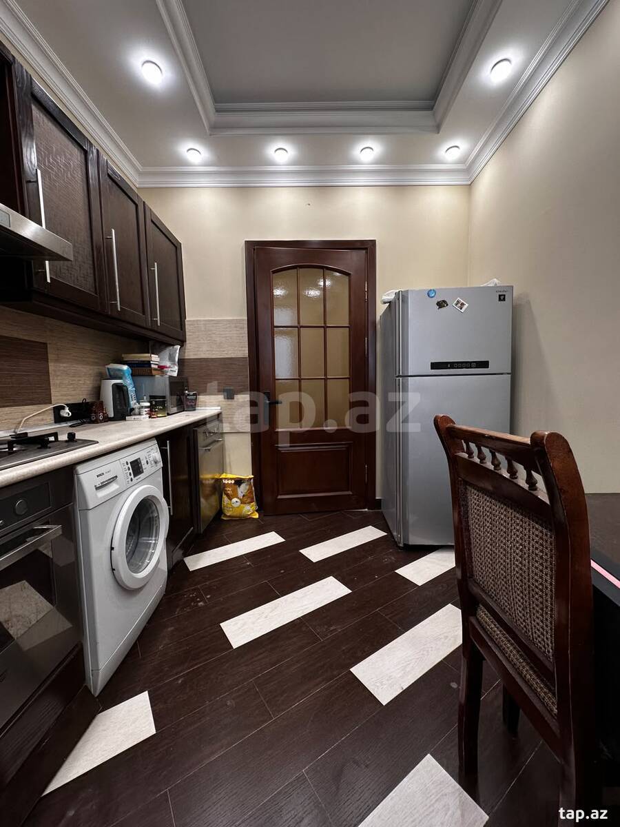 3-otaqlı mənzil, Nizami m., 110 m²