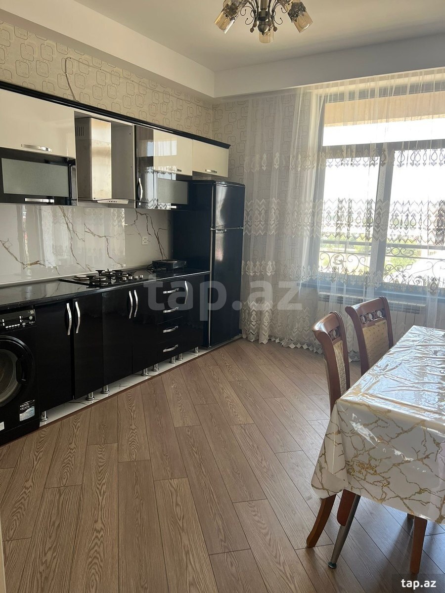 2-otaqlı yeni tikili kirayə verilir, Gəncə ş., 82 m²
