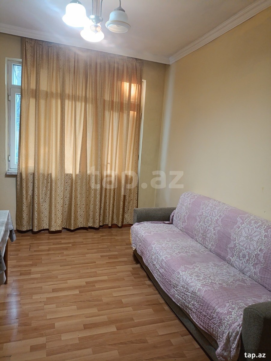 2-otaqlı mənzil, Asif Məhərrəmov küç., 50 m²