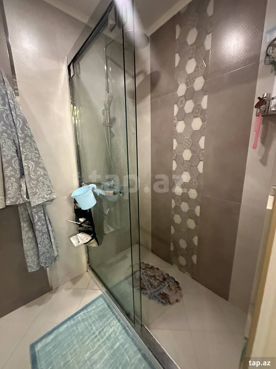 4-otaqlı yeni tikili, Həsən bəy Zərdabi küç., 150 m²