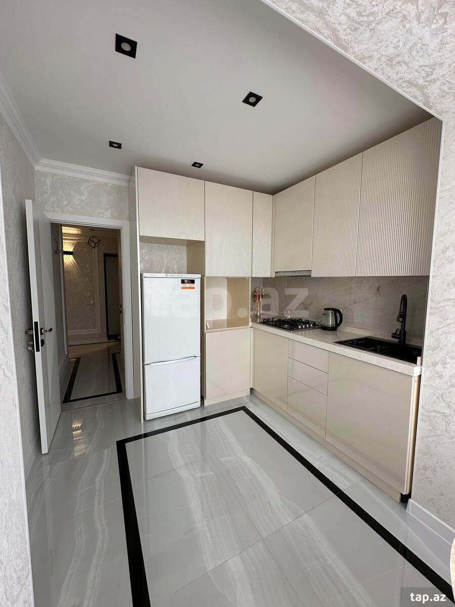 3-otaqlı yeni tikili kirayə verilir, Sahil m., 110 m²