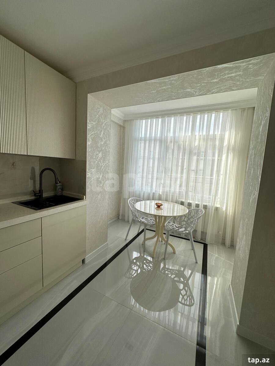 3-otaqlı yeni tikili kirayə verilir, Sahil m., 110 m²