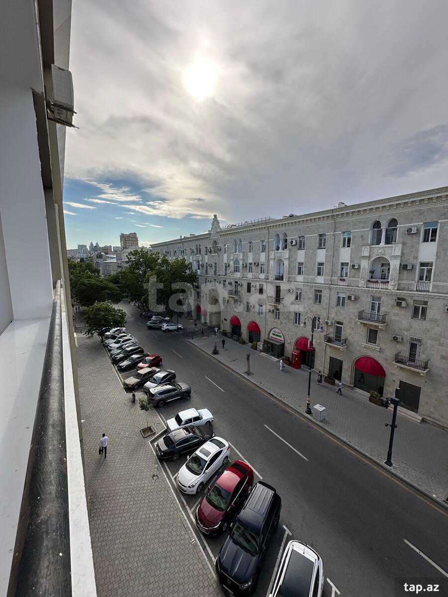 3-otaqlı yeni tikili kirayə verilir, Sahil m., 110 m²