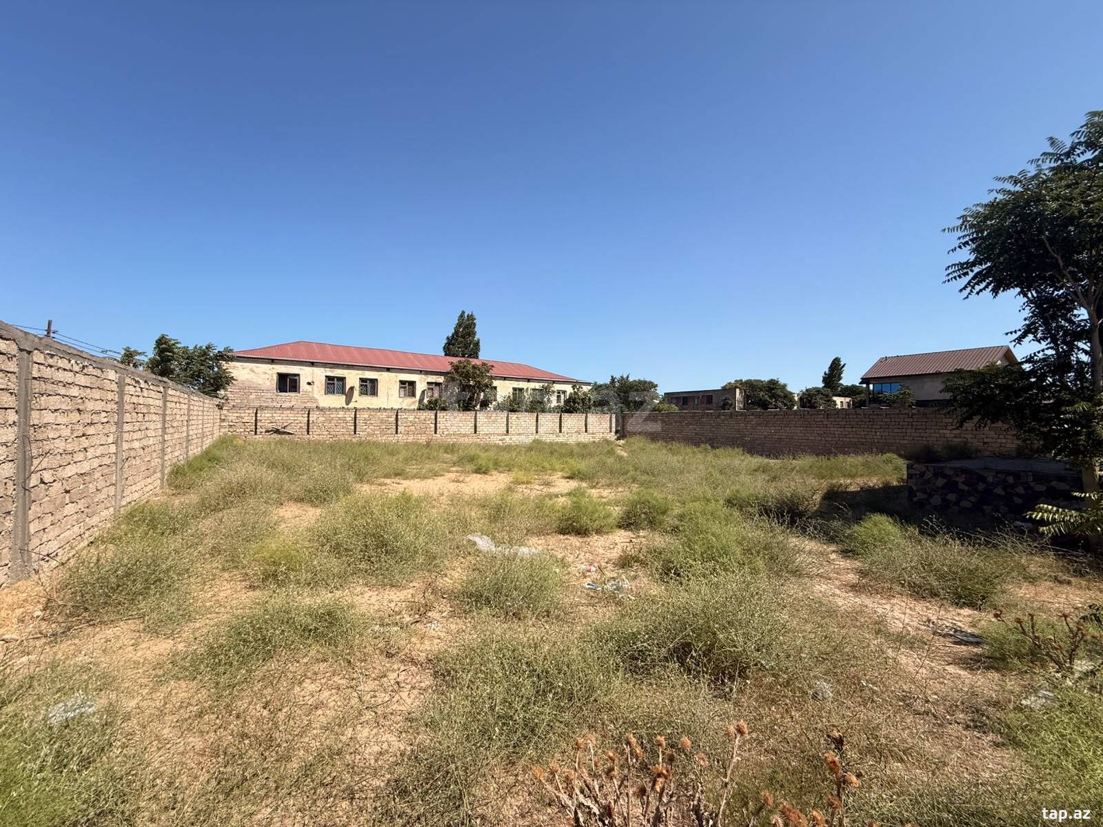 Land for sale, Baku