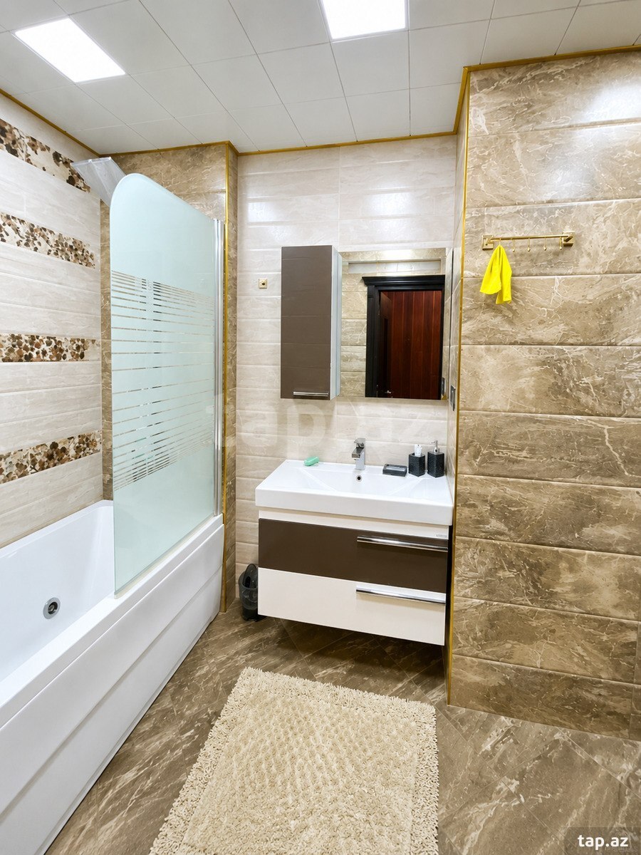 3-otaqlı yeni tikili, 20 Yanvar m., 140 m²
