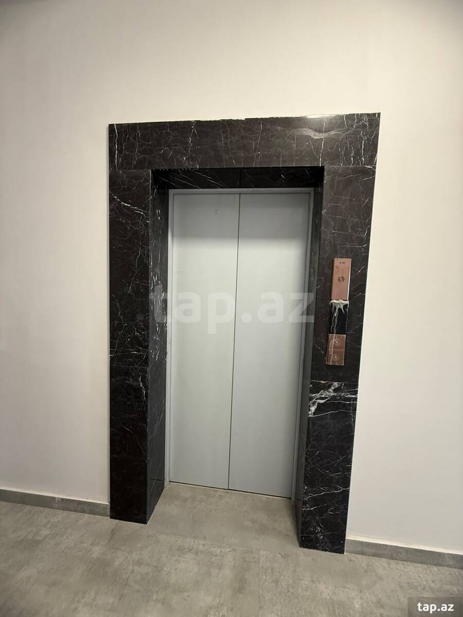 3-otaqlı yeni tikili, Gəncə pr., 140 m²