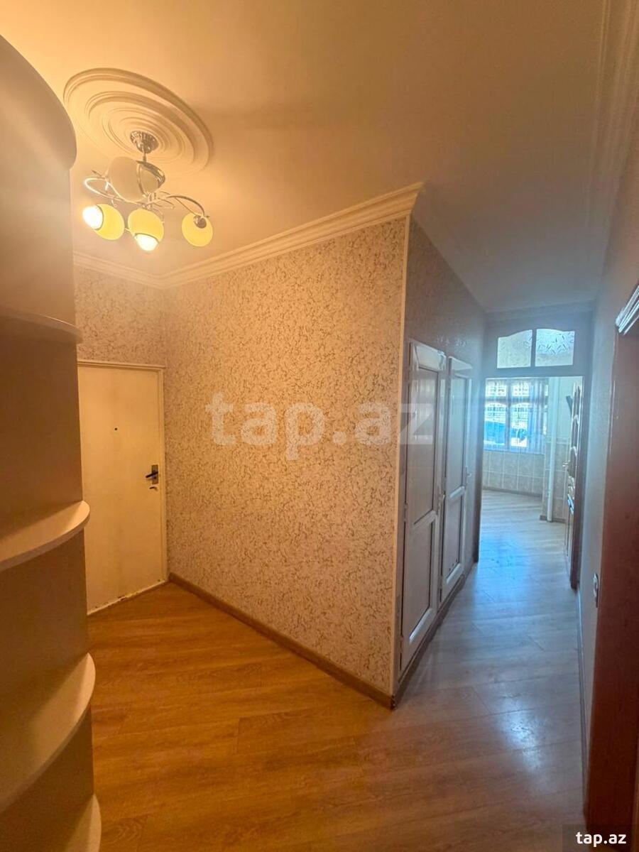 3-otaqlı mənzil, Bakıxanov qəs., 80 m²