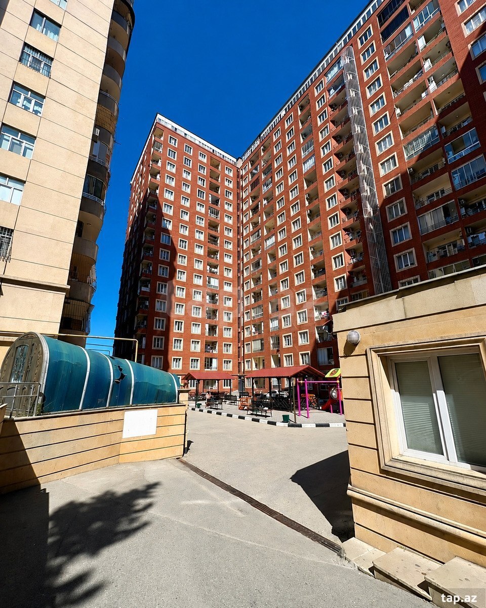 3-otaqlı yeni tikili, Avtovağzal m., 99 m²