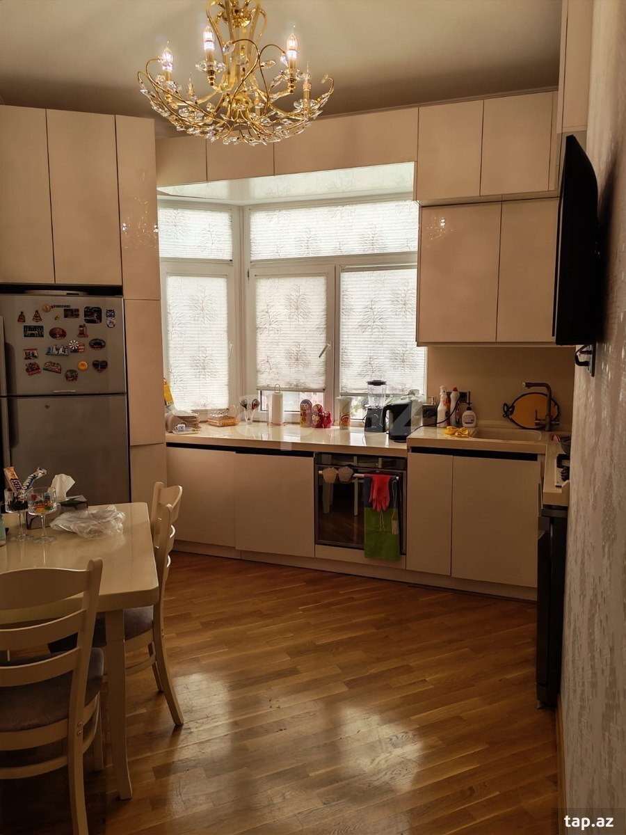 3-otaqlı yeni tikili, Nərimanov r., 109 m²