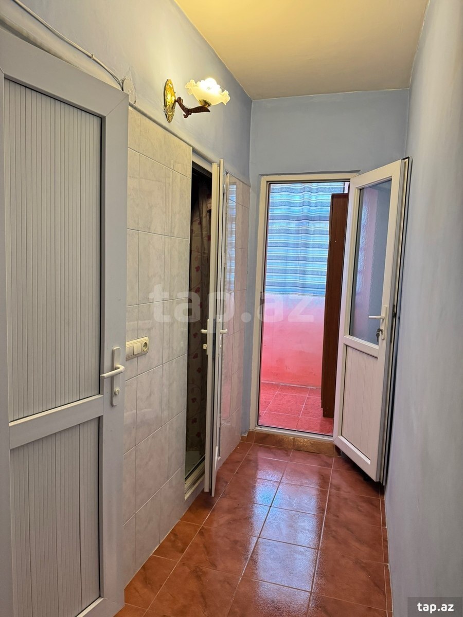 3-otaqlı mənzil kirayə verilir, Gəncə ş., 68 m²