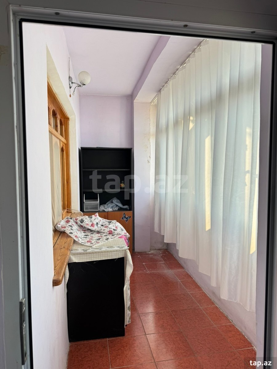 3-otaqlı mənzil kirayə verilir, Gəncə ş., 68 m²