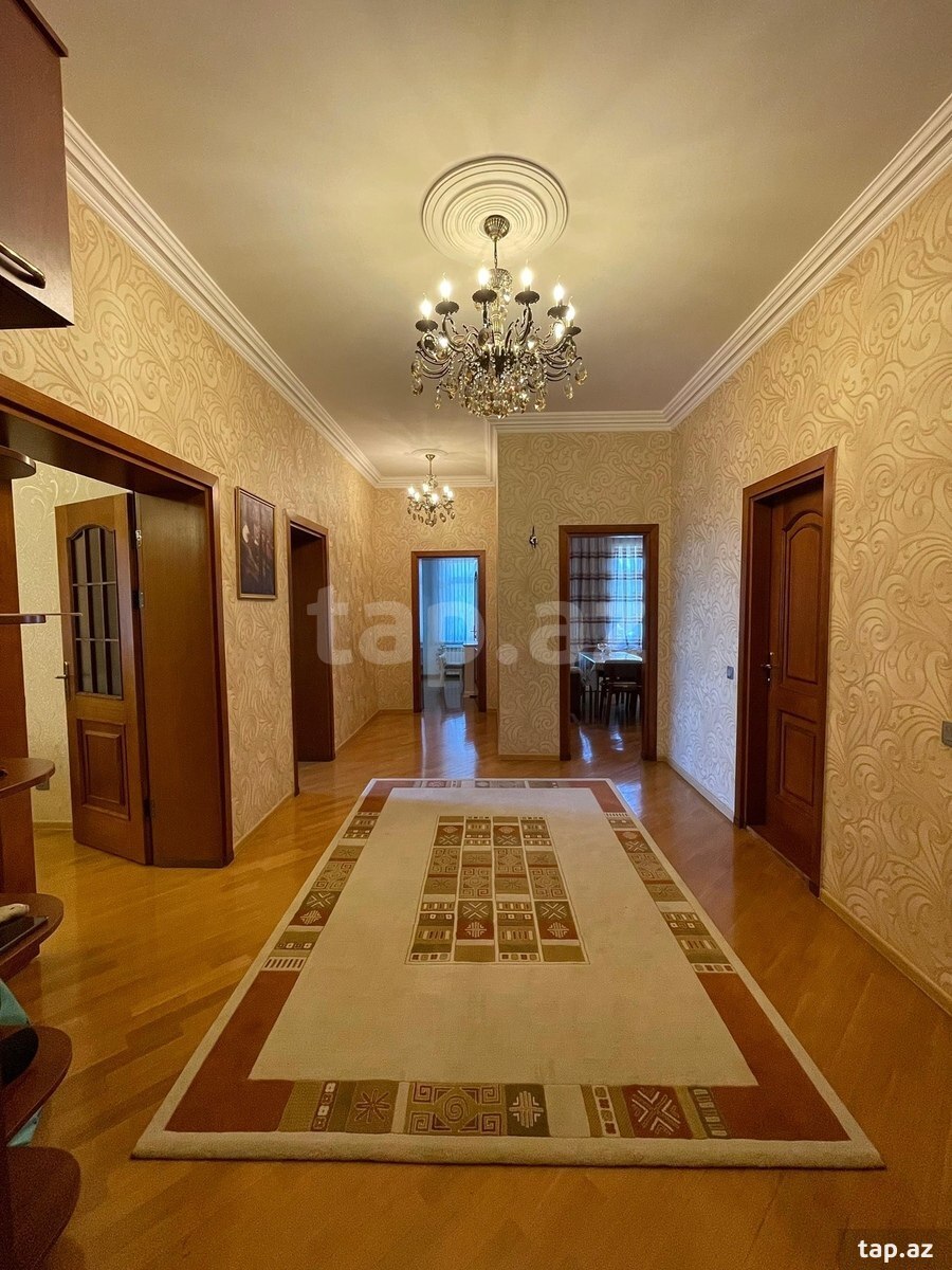 3-otaqlı yeni tikili kirayə verilir, İsmayıl bəy Qutqaşınlı küç., 145 m²