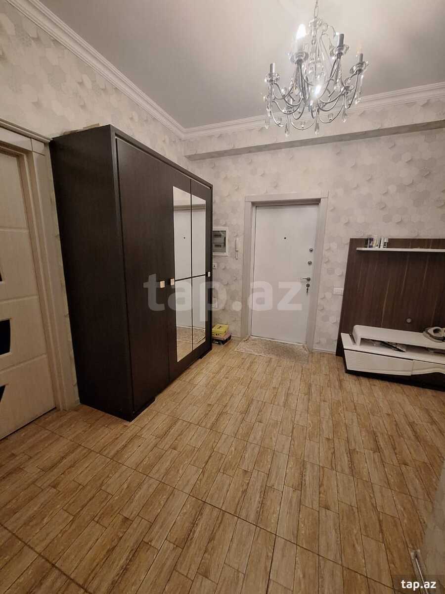 2-otaqlı yeni tikili, C. Naxçıvanski küç., 86 m²