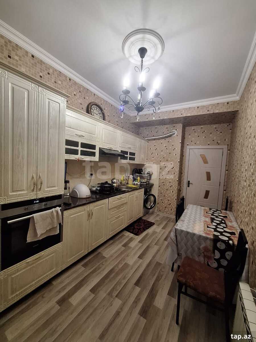 2-otaqlı yeni tikili, C. Naxçıvanski küç., 86 m²